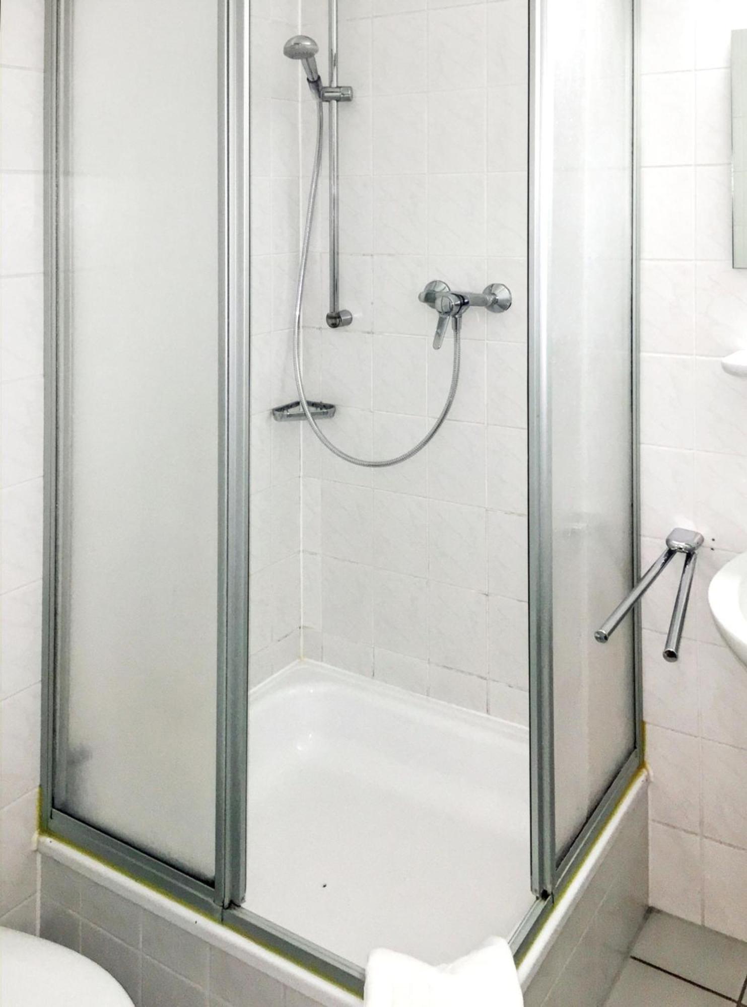 Cosy Apartment In The Heart Of Erfurt 30 M² Pets Allowed Exteriör bild